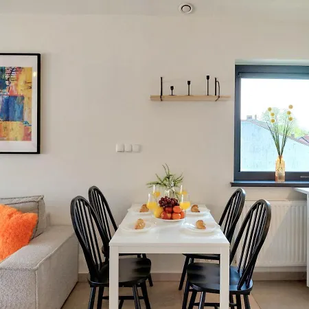 Apartamento Z Widokiem Na Rynek W Zywcu *